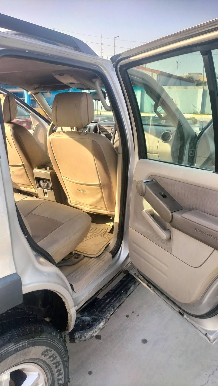 فورت إكس ابلاور 2007   تبريد   صدر  سياره جديده  السعر 85
***********
