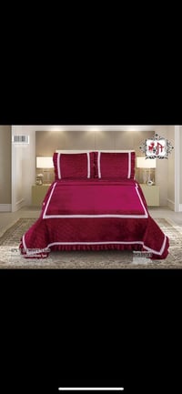 حرق الأسعار غطوة قديفة نفرين مع چرچف قديفة ووجهين مخدة السعر القديم ٣٥...