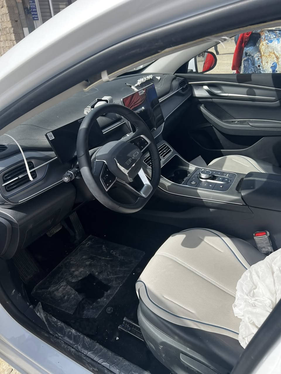 سلام عليكم بيوايديدسترويل موديل ٢٠٢٥رقم بغداد ماشيه ٣٠٠كيلو بعده زيرو صار بيه حادث وبيع عله حادثه مكاني بغداد دوره ممتواجد عل نت 89سعر***********
