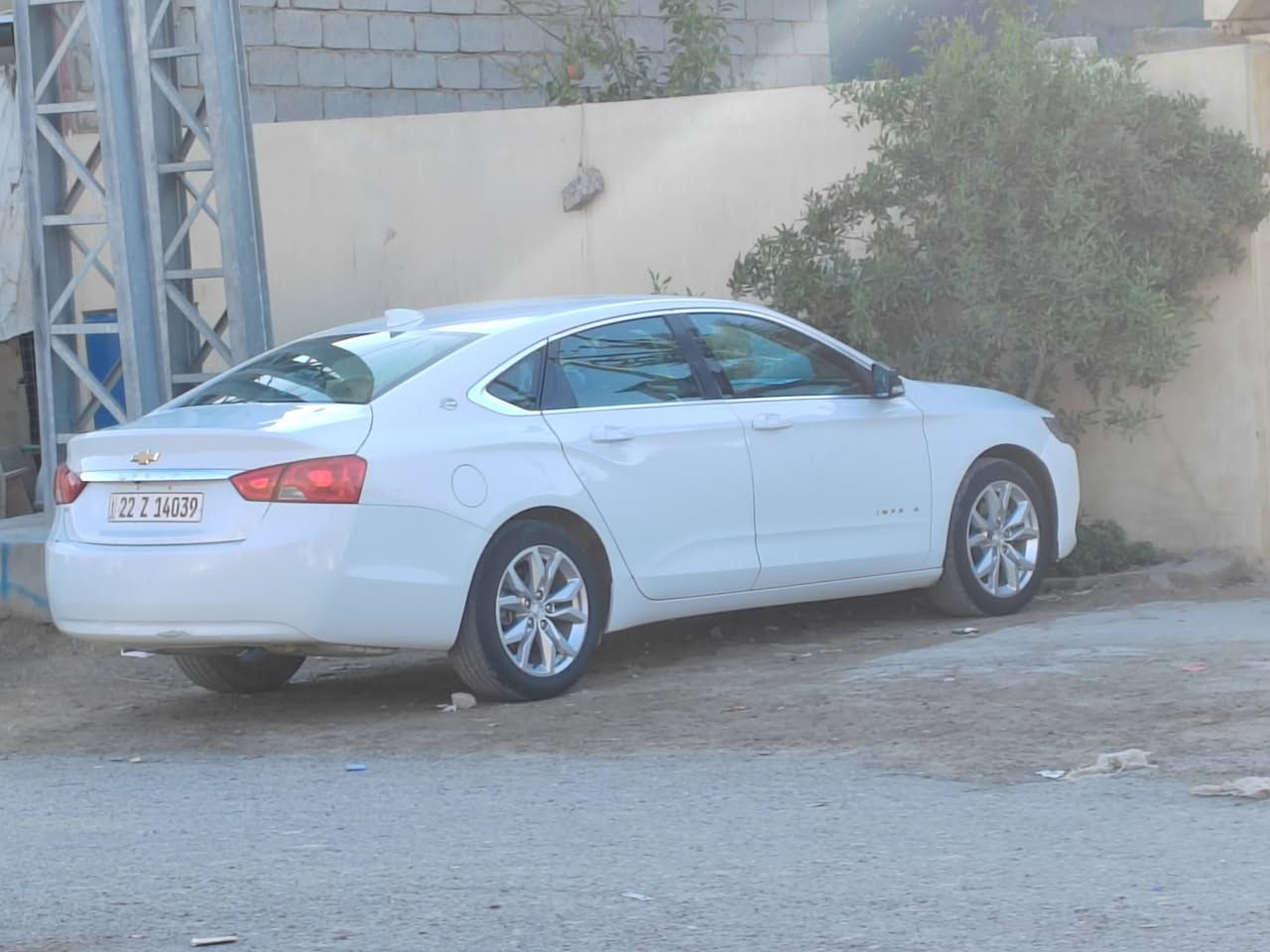 السلام عليكم انبالة للبيع موديل 2017 وارد أمريكي حادثه كلش بصيط من أمريكة بس هنا صار بيه صبغ بيه اربع قطع صبغ السيارة خير من الله مبدل بستم اكادية انسة اكو دوانز رقم أربيل مكان السيارة ديالى بعقوبة رقم الهاتف *********** السعر 115 وبيه مجال
