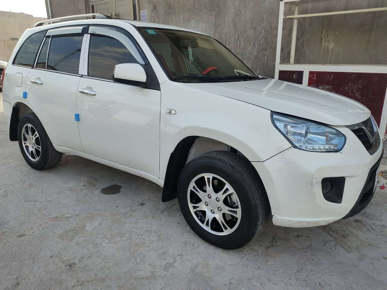 تيكو بصره بسمي رقم دولي 2013 كفاله عامه بس رباع الباب الجوه بيهم تلكيط بسيط محرك كير حداديه تبريد كله جاهزه العنوان بصره القبله قرب المدينه الرياضيه  للاستفسار اكثر راسلني واتساب او عل الرقم فقط 
***********
***********
