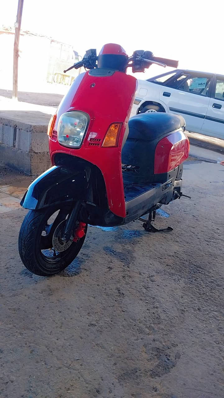 سلام عليكم دراجه اللبيع  فول ما بيه نقص برغي   سعر 650 وبيه مجال الطيبين***********
