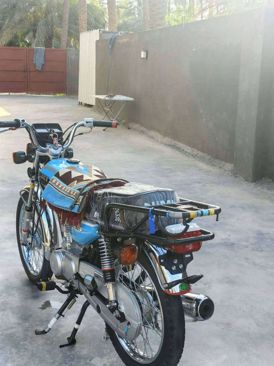 سلام عليكم للبيع نامه متياز موديل  25 اوراق كامله لسعر625وبيه مجال مكان محاويل علي ابن الحسين ه‍ ***********
