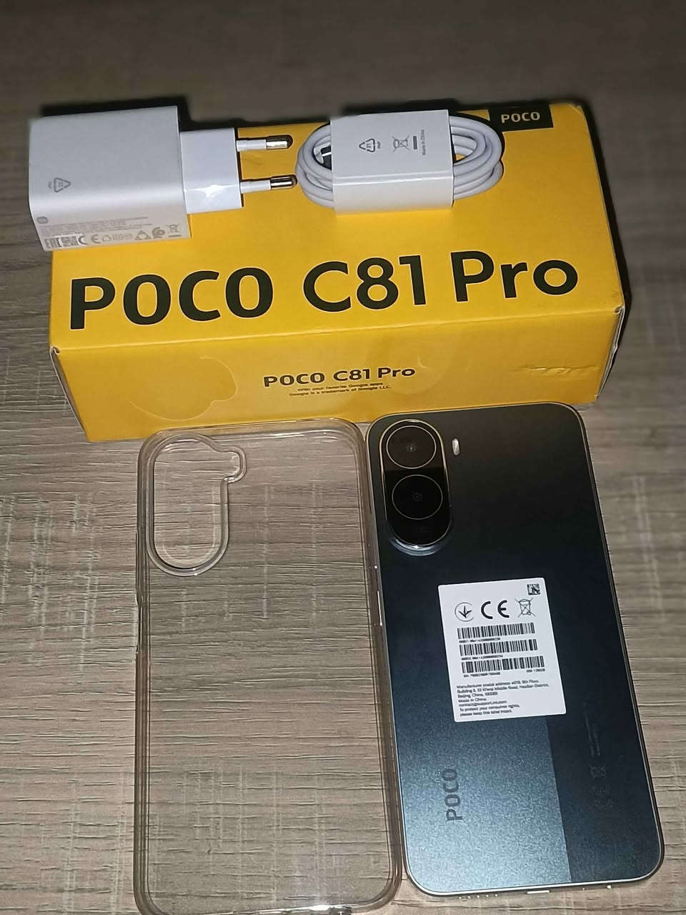 بوكو c81 برو ذاكرة 128 شريحتين مستخدم 3 ايام فقط اخو الجديد يجي ويا الكارتونه والشاحنه السعر 180الف بي مجال قليل جداََ رجاءاََ لحد يكسر بالسعر للتواصل واتساب *********** البصرة, العراق
