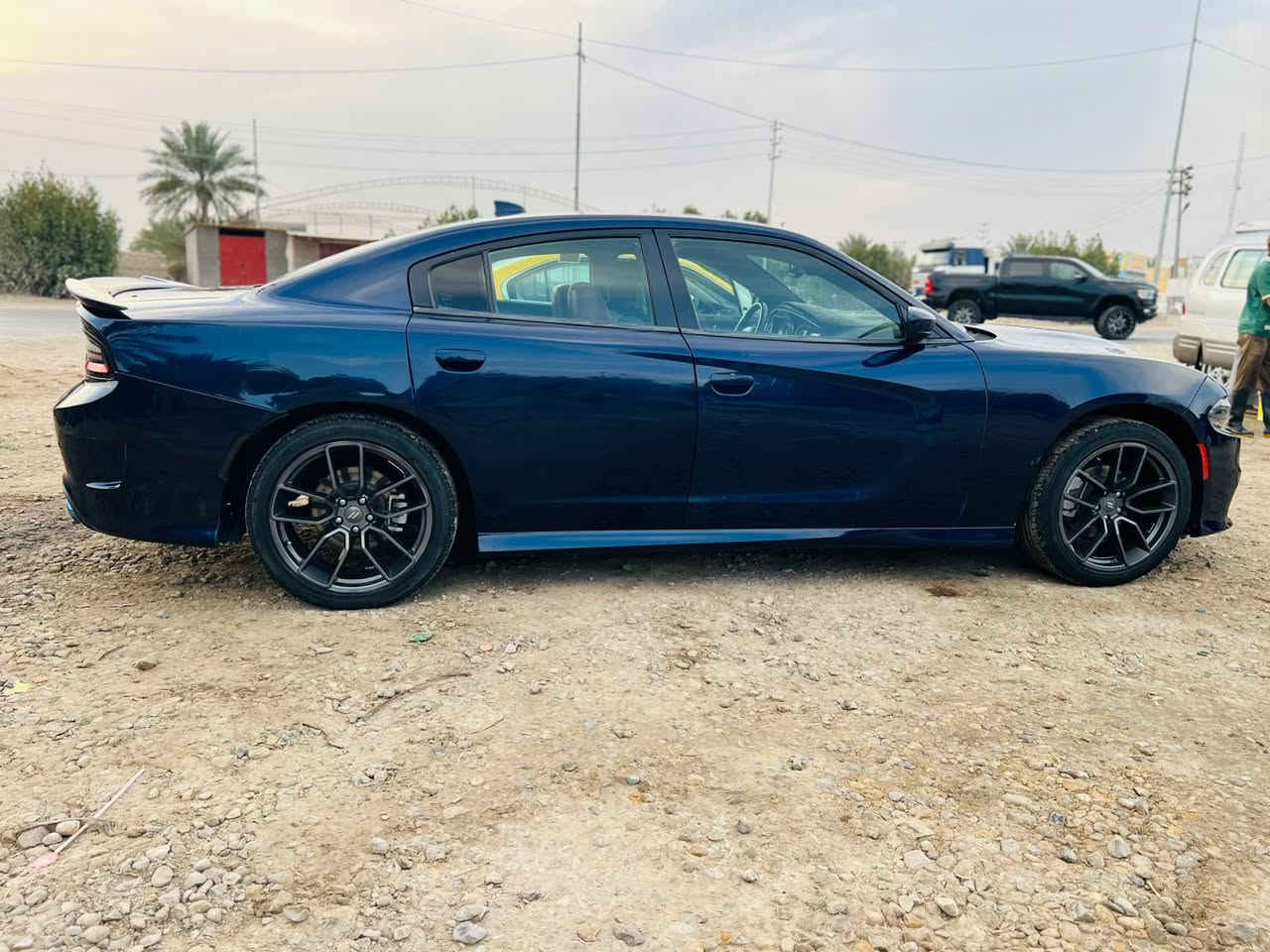 سلام عليكم   جارجر موديل 2015 رقم بغداد مشروع وطني شرط المداور ثاني يوم سياره جديده وحلوه مثل ما بصور حادثه قطع وحده مال امريك وصور لحدث مرفوقات بل منشور  وبيه بلعراق باب خلفي فقط  ارباكات رجع سيتم كامل سياره كير مكينه كله جديد حداديه جديده السعر 169$$$ *********** مكان سياره بابل
