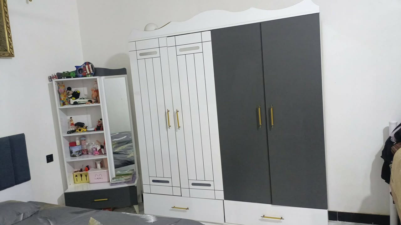 غرفه تركيه خمس قطع سعره 350وبيه مجال 300الف بغداد


**إذا كنت صاحب هذا الإعلان وتريد حذفه لأي سبب، رجاءا أرسل رسالة إلى الدعم الفني**