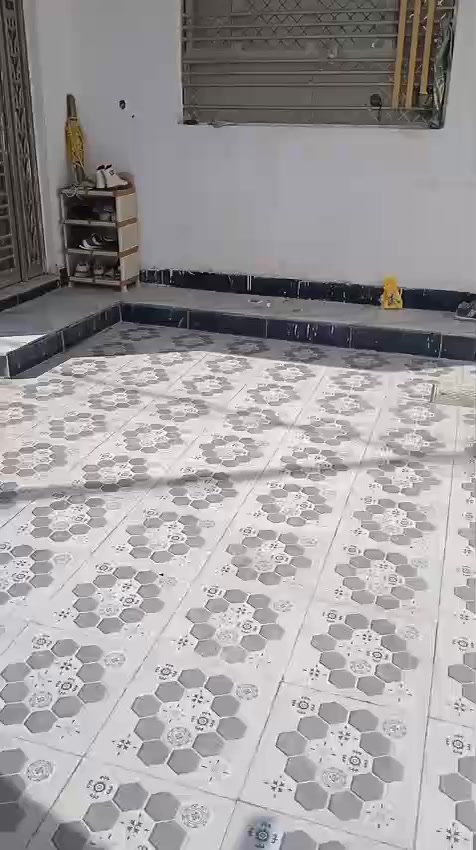 السلام عليكم اخوان دار للبيع مساحه 200 طابو زراعي سند 25 كوافره كافه الخدمات العنوان حله قريب على تقاطع العلويه شريفه بنت الحسن عليه السلام ***********
