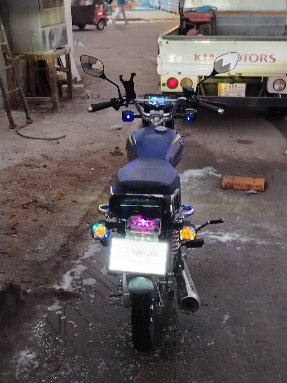 سلام عليكم شباب دراجه للبيع ما صار 5اشهر من اشتريته جديده من الوكيل مستعجل على بيعته وباقي شهر على ضمان شركه قفله 850تواصل واتساب فقط ***********
