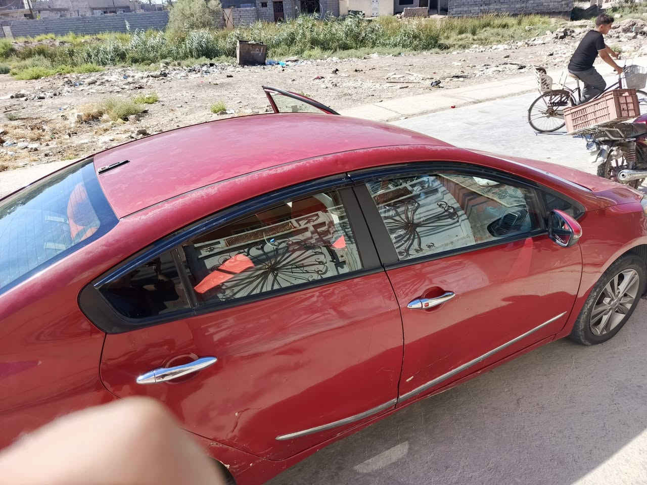 وسلام عليكم كيا فورتي موديل 2014 خير من الله تبريد شغال حداديه كله جديده تفاصيل باقيه مجوده بسنار سعر 95 وبيه مجال مكان ديالى الخالص /***********
