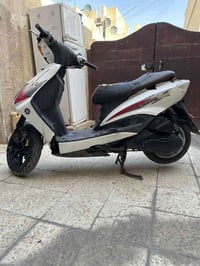 سكنس نثية • مجال
