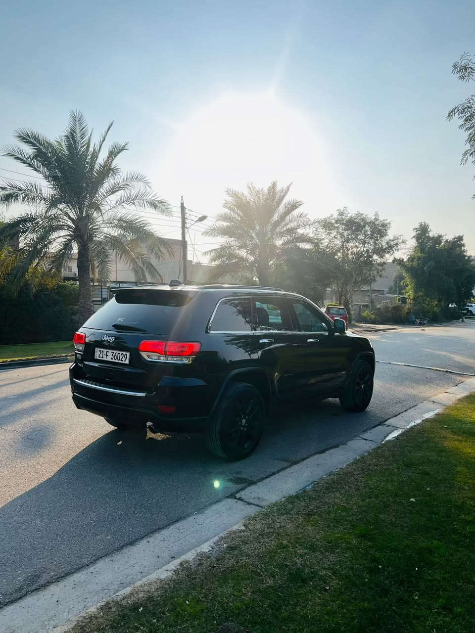 جيب 2019 امريكي 
لأريدو 
حادث جاملغ وبنيد 
صور حادث وسونار وبه صور 
فول عدا فتحه 
جنطه كهرباء 
كشنات جلد 
كشنات تدفئه 
فور ويل
شاشه كبيره 
ماشيه 60
سياره جديده ونضيفه 
رقم سليمانيه 
السعر 215 وبيه مجال 
مكان السياره بغداد حي الجامعه 

☎️ ***********
