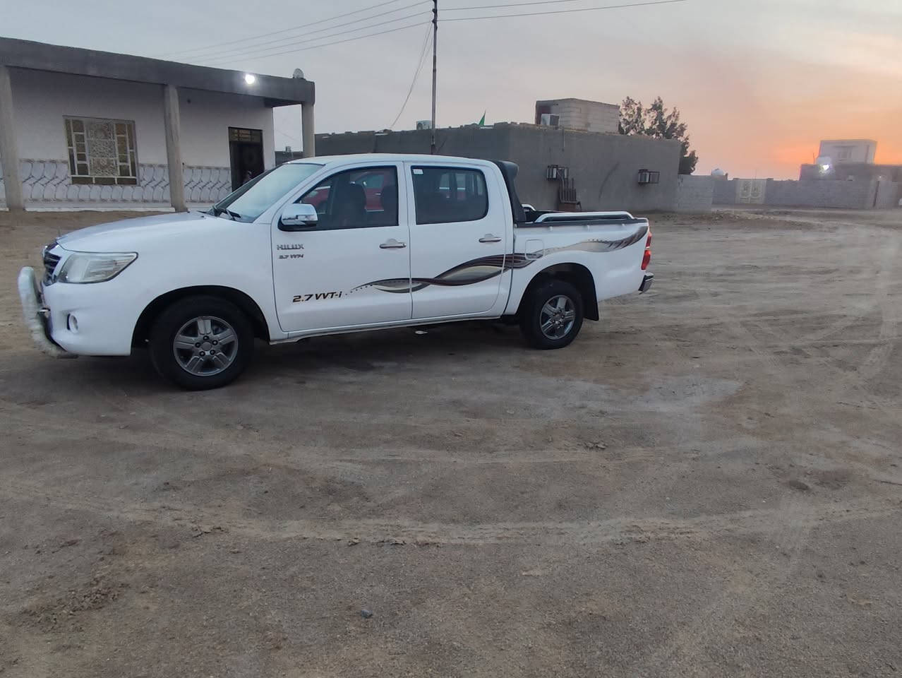 للبيع13كويتي شاصي19كير عادي بي چاملق بدون دواخل ولباقي مكفوله مكان ذي قار رقم بغداد نكليزي للتصال ***********
