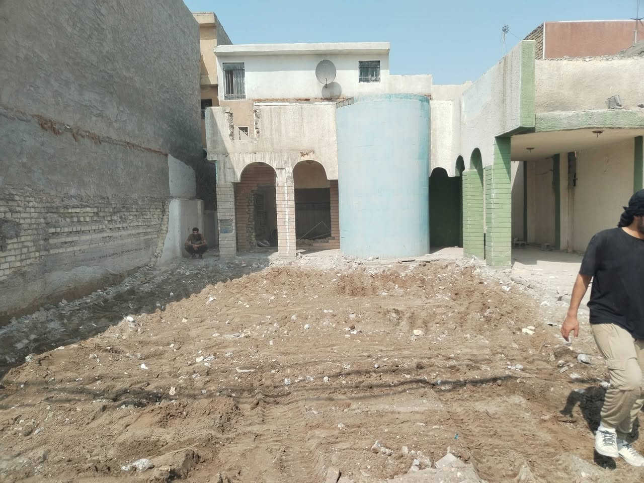 السلام عليكم رمضان مبارك على الجميع بالخير واليمن والبركات وكل عام وانتم بألف خير يارب
جزء من أعمالنا في بغداد الدوره
الحمدلله تم إكمال أعمال الترميم
من دار الاستاذ ابو فهد
كان العمل كلش متعب لكن الحمدلله گدرنا نحقق الي كان يريده صاحب الدار
للإستفسار مراسلة الصفحة أو الاتصال على *********** واتساب
