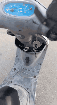 مكلف بالنشر 
السلام عليكم دراجة ماكس منغولي الدراجه جاهزه من كلشي واستعمال شغل فقط اروح واجي بيها كهربائيات شغاله والدراجه مامجيوس بيها برغي ومامفتوحه وناعمه وحلوه بالمشي 
للاستفسار اكثر واتساب 👇🏻 
***********
