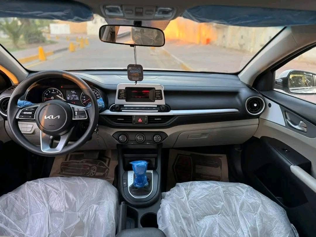 كيا سيراتو 2024 خليجي
الشركه الدوليه العراقيه مفتوح بيه الضمان للشركه 
فول مواصفات للاخير عدا البصمه1/1
مكينه 2.0 سنويه جديده 
استلام شركه من الزيرو استخدام جديد ماشيه 25 الف
فتحه سقف 
اشاير بالمري 
قطعتين تبريد 
ويل كـب خمسه
رقم بغداد بإسمي تحويل مباشر  الرقم الدولي الجديد 
سيارة جديده جدا بعده على وضع الشركه مكفوله بدون صبغ بدون بارد استلام الشركه الدوليه 

العنوان بغداد الكرخ 
للاستفسار 
***********
