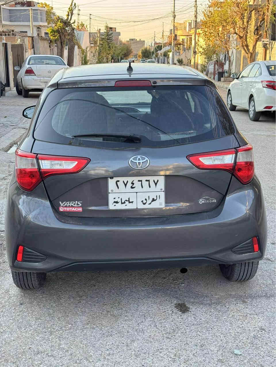 سەرەتا بە ناوی خوای گەورە و میهرەبان

فرۆشتنی خێرا

تۆیۆتا یارس

مۆدیل ٢٠١٨

فول مواسفات

بی بۆیاخ

نموونە لە جوانی و پاکی

گیر و مەکینەی بەشەرت نەکراوەتەوە

گیر و مەکینە و کارەبایی و تەبرید و تەقە و رەقە و تندوتۆلی بەشەرت

هەموو گیانی لەسەر دەقی بیلادی ماوەتەوە

یەک دەستە

ناو دەری زۆر جوان و پاک ماوەتەوە

دەعم و لیدراوی بەشەرت

پیش و دوای کەپسە سەقف و شان و چواردەوری شوشەیی

٤ تایە و ویلی لۆکی بیلادی لە ژێرە

سەنەوی و ژینگە و بانی تازەیە بە ناوی خۆمانەوەیە

تحویل و خرامە و بەناوکردن بەشەرت

ماڵی دۆستە و دیناریک مەسرەفی نیە

بۆ عەیب و عار پرسیار مەکە.!

شوین// هەڵەبجەی شەهید

سعری// ١١٠ گڵا و مجالیکی برایانەی تیدایە

ئاسیا ***********

کۆرەک ***********

واتساب و تیلگرام و ڤایبەری لەسەرە.! حلبجة, السليمانية
