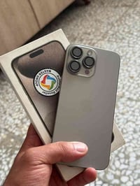 ايفون 15 برو ماكس للبيع ذاكره 256 تلفون جديد  وعلى ايدي جهاز  بطاريه96...