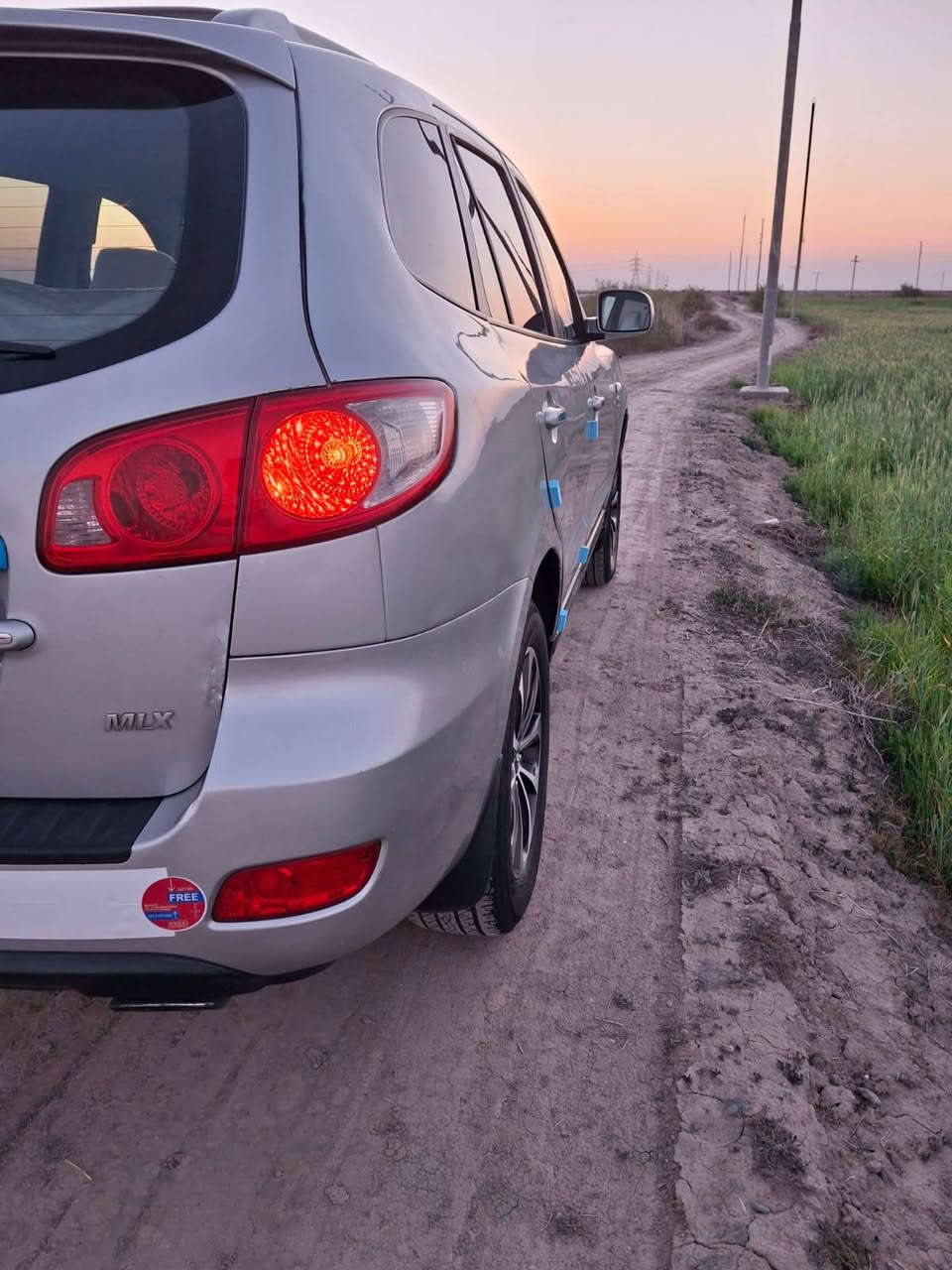 السَلآْم عَلْيُكّمٌ وٍرٍحَمُةّ الله وٍبُرٍكآتُهْ
#سنتافي2010
كاز كاز كاز 
شرط طك كارتون 
ادوات ادوات
كصة جنطه
دخول جديد زيرو ماماشي بلعراق
متوم شمالي انكليزي ع الشاصي
وكاله بـ اسم المشتري
7راكب 3قطع تبريد
* كير مكينه شرط كارتون
* كشنات جلد
* حساسات خلفيه 
* تحكم ستيرن
* تبريد ثلج 
* حداديه 100%
* تخم تاير كرتون
سياره مال جناي ماناقصه برغي شرط
الــســ؏ـر 50وبي مجال حق الجيه
المـــڪـان ذي قار قضاء النصر 
الاتصال///***********
