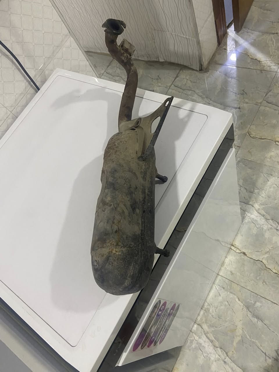 اكزوز اصلي مال بوتين سعر ١٠ قفل
رقم ***********
