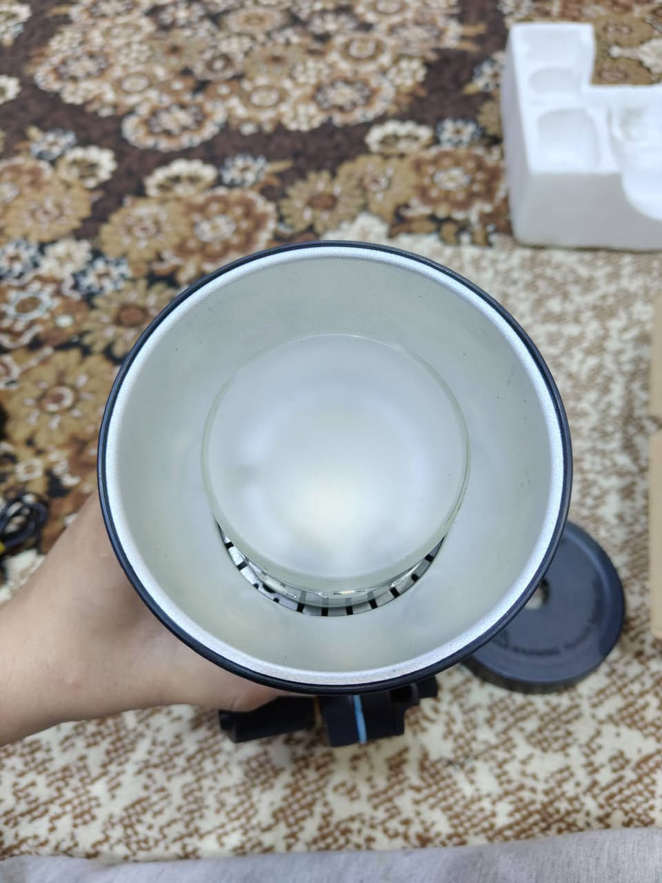 السلام عليكمAD600 إصدار الثاني مستخدم اقل من شهر نضافه 💯 يجي معاه استاند وزن ثقيل مكاني موصل عندي توصيل جميع محافظات رقم الهاتف ***********
