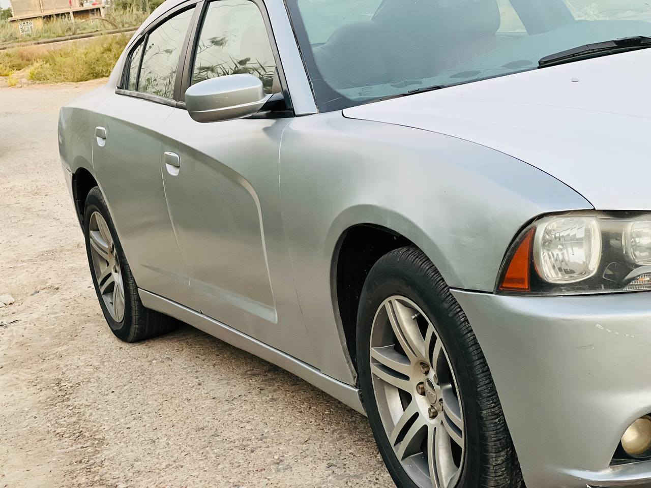 السلام عليكم جارجر 11 رقم اربيل ابو الوكاله جاري بيها فتح قطعه وحده لو قطعتين بدون ضربه شرط جاهزه مكينه كير تخم تاير توني شاده السعر 120 وبيها مجال قليل المكان ميسان 
***********
