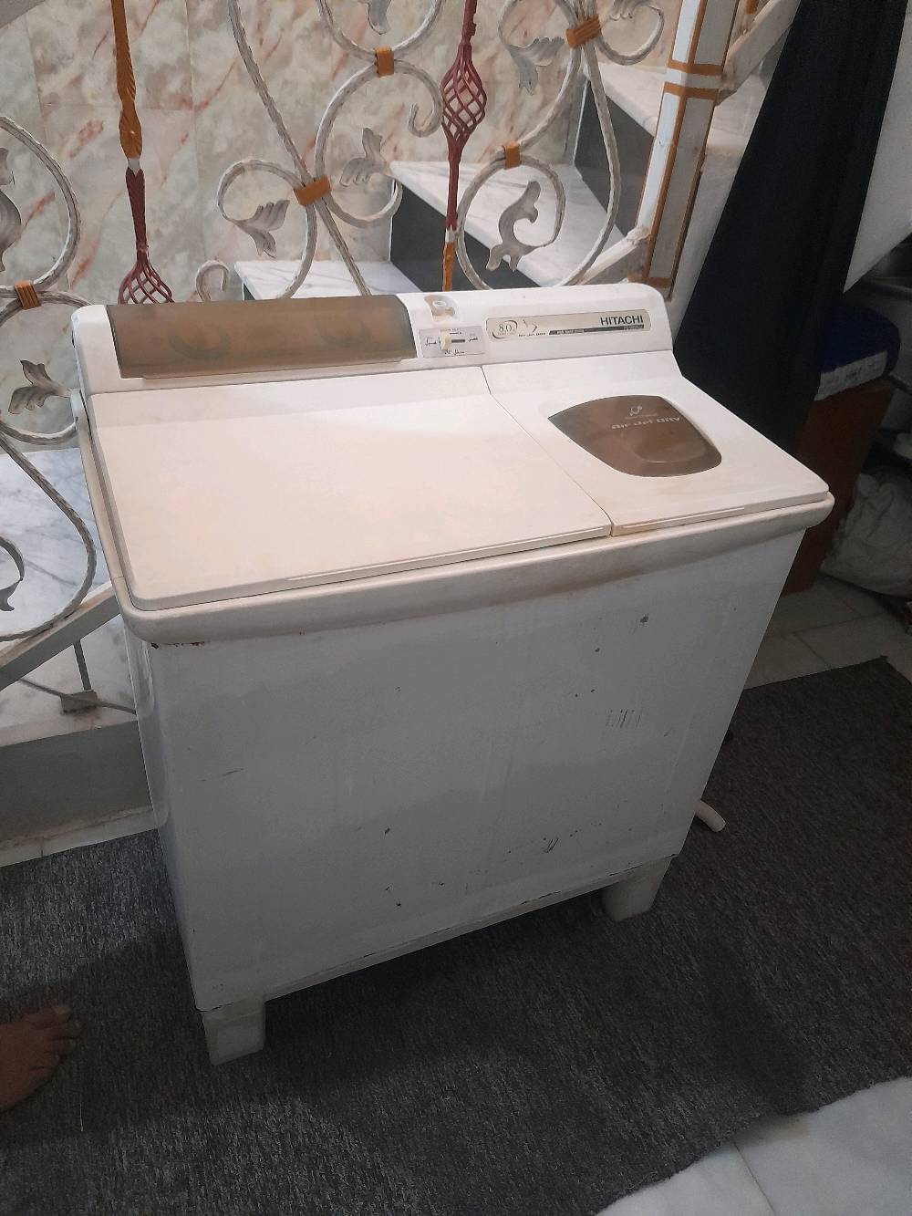 غساله للبيع مكانها بابل ابي غرق
تلفون ***********