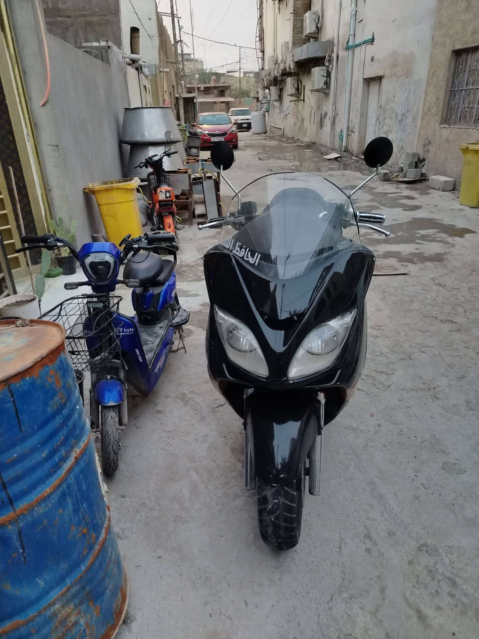 السلام عليكم داجه فورزه 0/8 للبيع او المراوس العنوان بابل المسيب السعر 600وبيه مجال اللاستفسار ***********
