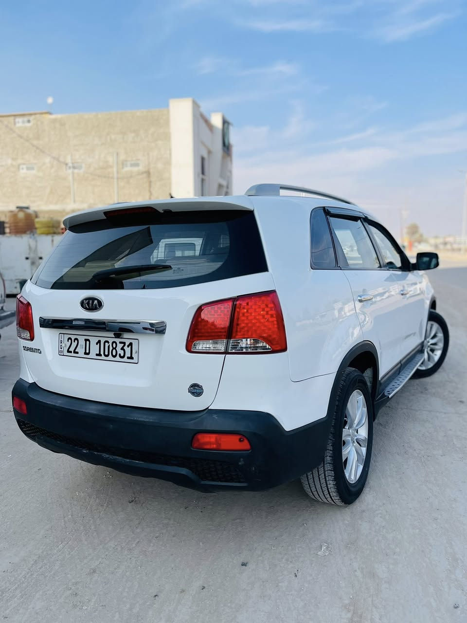 يا الله. 

كيا سورنتو. 2012.   خليجي مكفولة.         رقم اربيل دولي.  

سنوية وهزة ورقم كلة جديد.        تحويل او. وكالة. مباشر 

مكينة. 2400.  مابيها اي.  خلل. 

مواصفات.   فول. ماعدا. البنوراما.         

بصمة.   7 راكب.   ثلاث. قطع تبريد.      داخل. صاج.     ويل كروم.  
حساسات.  خلفية.    شاشة وكامرة خلفية.     بچم زنون.    داخل. جلد.      تحكمات جهتين.   اشاير بل مري. 

للبيع او المراوس.    السعر.  143 بيها مجال.     للاتصال 

***********. مكاني.  بابل.
