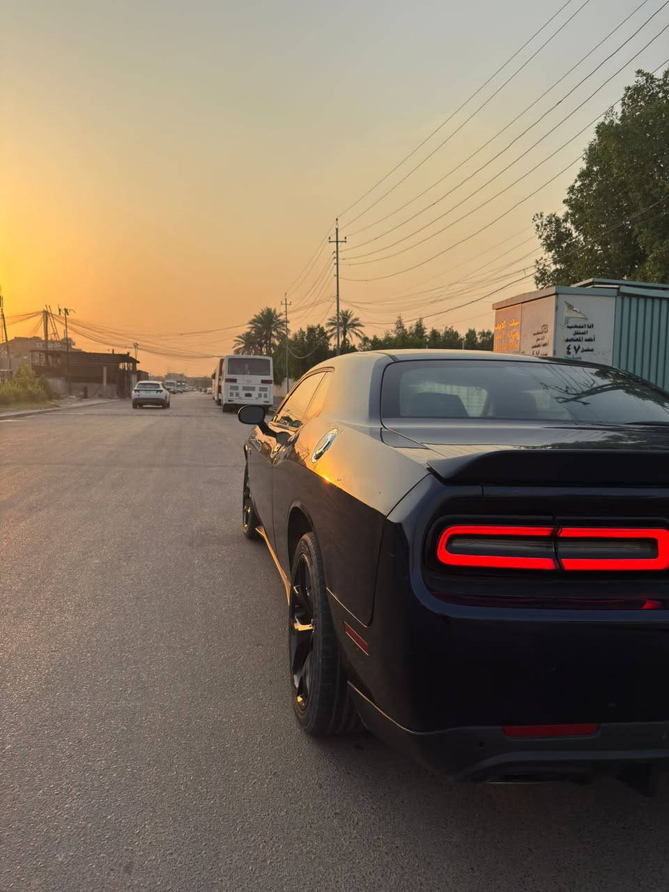 سلام عليكم جالنجر sxt  2016  بغداد لون نيلي  حادثه سرقه وقطع مبدله نفس لون بدون صبغ بدون ضربه بيه طخات بسيطه
ماشيه 91   دوشمه جديد  مكينه وكير وتبريد مكفوله وخير من الله سياره كامله
مكانهة زيونه 714 
تايرات جديد سعر 145 ورقه رقم هاتف ***********
