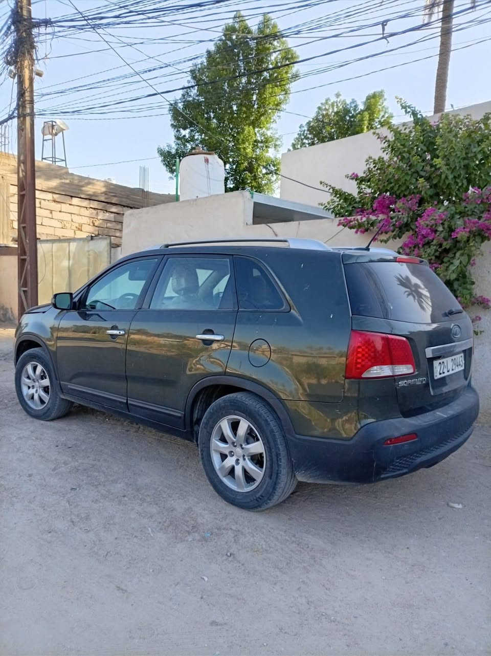 سورنتو امريكي 2011 مكينه اربعه دوش ثلاث قطع صبغ جاملغ اثنين امامي صبغ والبنيد مبدل
سعرها 125 وبيها مجال. ***********
