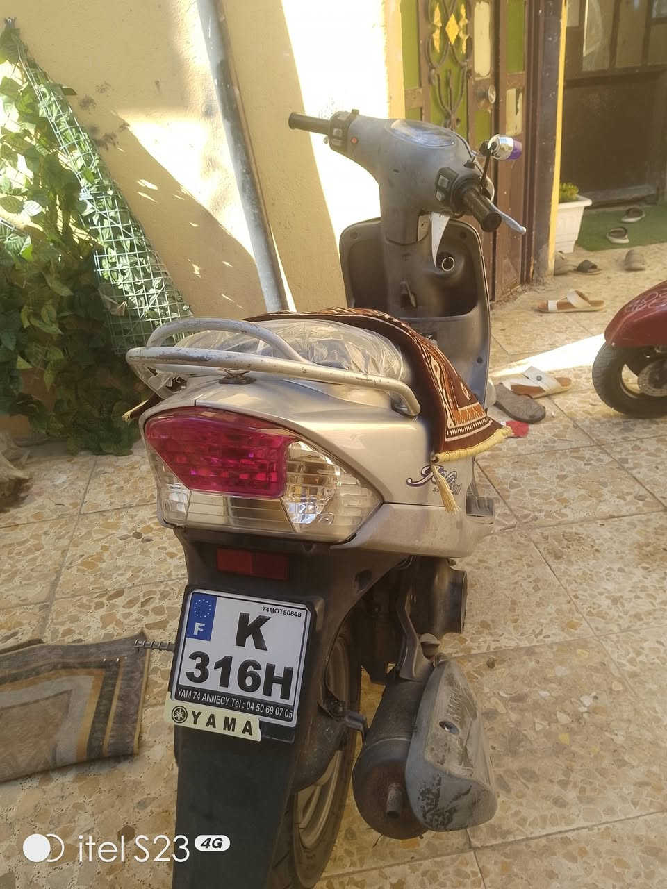 السلام عليكم ماكس منغوالي للبيع ماصرلها هواي من طالعه رمبه الدراجه بلاديه49 مكينه  مكينه ما مفتوحه الدراجه كلها ختم واحد وي المدينه شلعه اومعدل خير من الله مابيها ايي نقص سعر خاص متواجد خاص رقم بي وتساب***********
