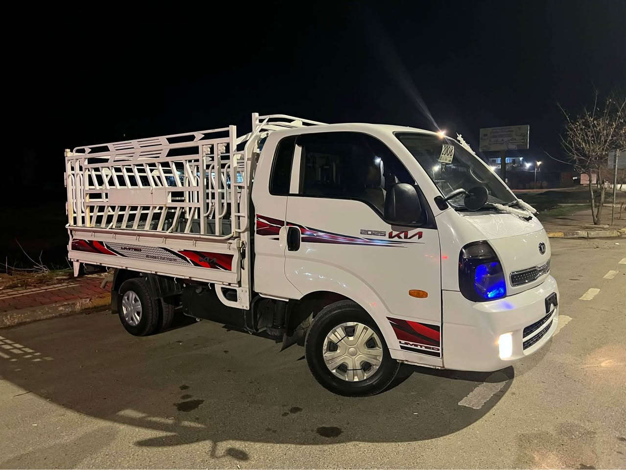 ‎کیا ٣٠٠٠بۆ فرۆشتن
مۆدێل٢٠٠٨ی مەکینە ڕەشی ئینجێکتەری ١بڕاوەی سۆپەر 
گێڕو مەکینەو ئەکسلوشانسیودەعمو لێ‎ بنجوين, السليمانية


**إذا كنت صاحب هذا الإعلان وتريد حذفه لأي سبب، رجاءا أرسل رسالة إلى الدعم الفني**