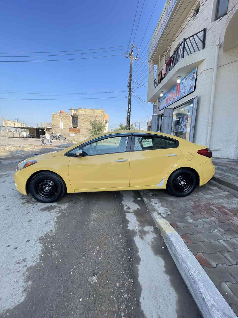 تحيه طيبه السلام عليكم ورحمة
كيه فورتي موديل 2015
وارد امريكي حدثه بنيد وجاملغ راجع نفسه
بدون دوخل الغود شواصي تكم حوض
مكفول شرط السونار سياره جديده معنه الكلامه تخم تاير 
صدر مامي خلفي 
مكينه 1800دوش 
كير مكينه مامفتوح
ع وضع شركه 
دوشمه دلو جديده 
منضومه تبريد تتفه
مصفره هياء غرامات
السعر 108وبيه مجال 
***********
مكاني بغداد
