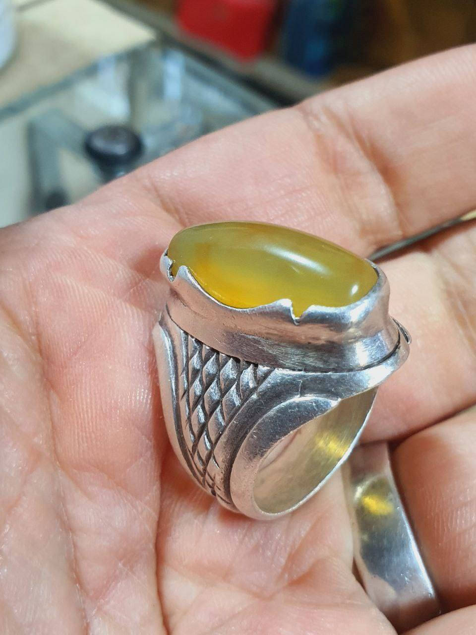 يالله لعيون الغوالي
للقديم طعم خاص 
يمانيه مشروطه 
تواصل خاص وتدلل


**إذا كنت صاحب هذا الإعلان وتريد حذفه لأي سبب، رجاءا أرسل رسالة إلى الدعم الفني**