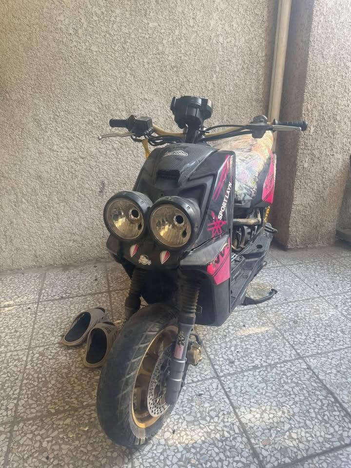 للبيع ب ٤٠٠وبيها مجال ابيعلك كوم حديد دراجه كعد بيها باتري وتركتها 
تواصل واتساب اكتبلي سكنس جبلي واجاوبك فقط
***********
