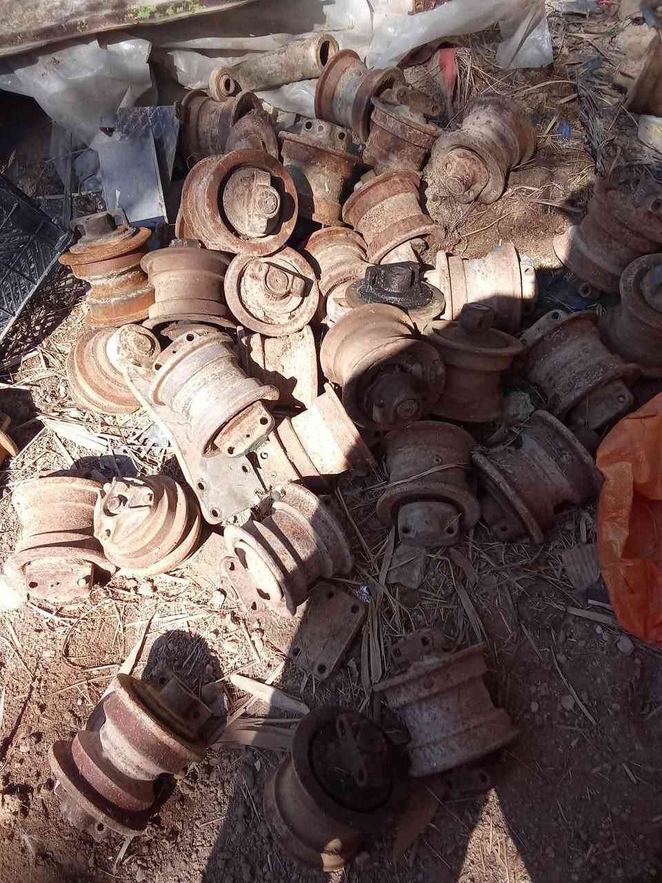 السلام عليكم. ادوات تفصيخ مكينا اكرفول. او فوركسن زنجيل.  كلشي موجود كير صرف صفاح ***********
