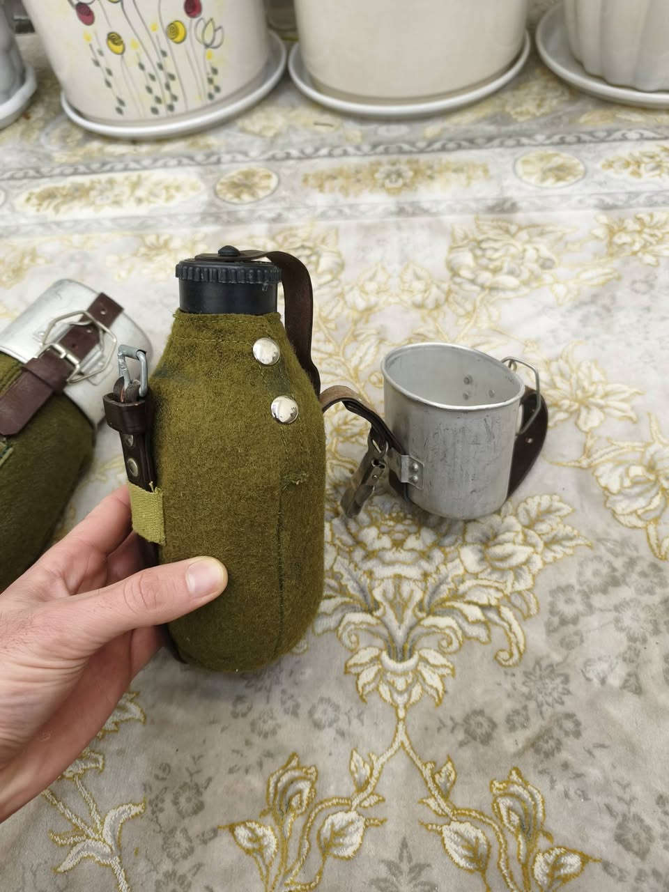 زمزمية الماء ، روماني ، قديم
غیر مستخدمة نهائيا !!!!!!!!!!!
سعر القطعة = ۱٥ الف 
توصيل = ٥ الاف


**إذا كنت صاحب هذا الإعلان وتريد حذفه لأي سبب، رجاءا أرسل رسالة إلى الدعم الفني**