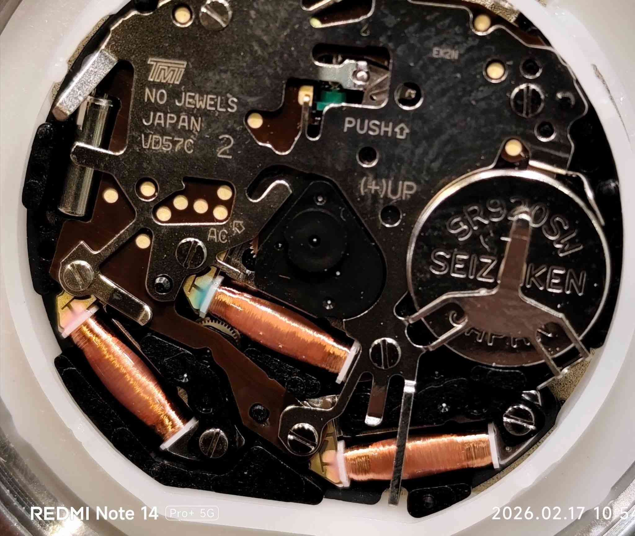 بسم الله
ساعة (کاسیو) ماكینة اصلي
مكينة کوارتز بیطاریة یابانی اصلي
نافذة للعرض التاريخ
كرنوكراف
سناتر شغال
قطر 42ملم
السعر 125 الف👉👉👉
نسبة النظافة مامستعمل


**إذا كنت صاحب هذا الإعلان وتريد حذفه لأي سبب، رجاءا أرسل رسالة إلى الدعم الفني**