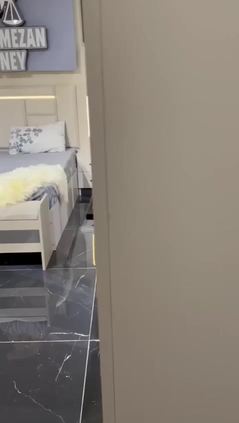 السلام عليكم غرفه نوم تركي استخدام 5 اشهر سعرها750 وبيها مجال علق واني اراسلك او اتصل
***********
