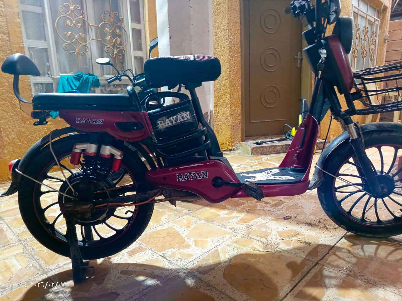 دراجتين شحن للبيع 
دراجه شحن للبيع
استخدام مسافات قريبه
اثنيناتهم ب ٥٠٠ الف
عنوان ابي الخصيب السبيليات
***********
