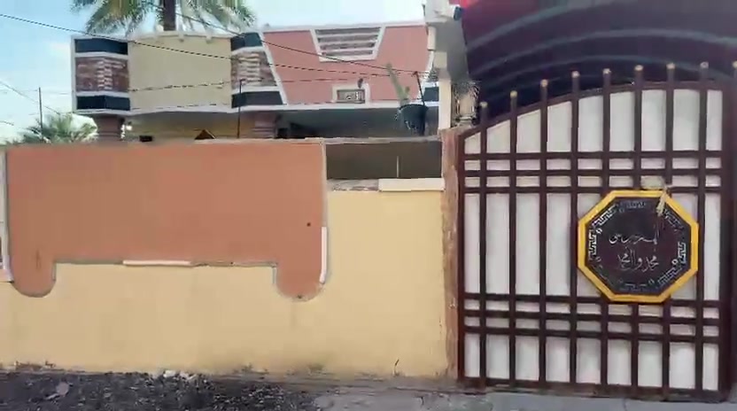 بيت للبيع المساحه 1200 البيت متكامل كافة الخدمات متوفره السند 25 تحويل مباشر باسم المشتري الموقع خلف جامعه بابل منطقه إبراهيم الخليل ع الاستفسار على الأرقام التاليه ***********×××***********
