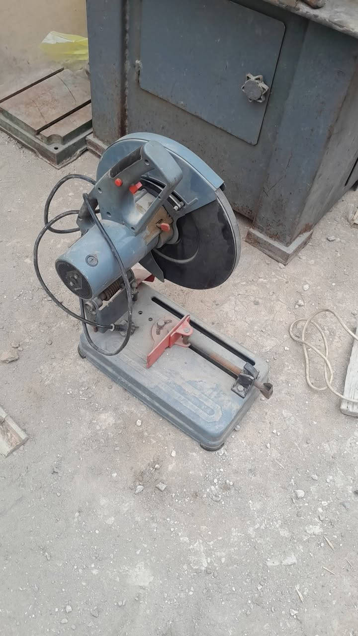 غراض مستعمله شي بصيط كلمن وسعرة الاتصال ***********
