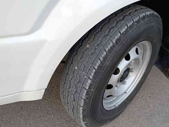 سەرەتابەناوی خوا
کیا بیلاد2011 سویچ کۆنتڕۆڵ
گێر ئۆتوماتیکە زۆر پاک ماوەتەوە
جام کارەبای چەمچەو بۆدی بەسراوە
3000سۆپەر  نەبوخار نە دوکەڵ 
تەبرید ساردوو گەرم 
بریکی بەسراوە 
6تایەی لوک
کارە بای کامل بەسراوە
بڕاوەی دوبەیە و شوێنی بڕاوەکەی چاک کراوە هەر هەستی پێ ناکەیت 
هەمو گیانی لە سەر شەریکە ماوە تەوە بێ خایس
***********
ڕانیە 
ئەگەر مشتەری نیت تکایە لە کاتی خۆت مەگره 
سەیارە جائیزە و نمونەی سەیارەیە
