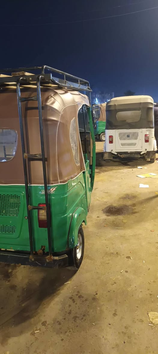 موديل ٢٢ شهر ٨ السعر ٨٨٠٠ مكاني بغداد مدينة الصدر بيهة خياسات قلية بل جاملغات غير متواجد عل فيس تحويل ثاني يوم رقم الهاتف ***********
