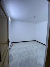 غرفة داخل عيادة • مناسب مكتب • خدمي المطار