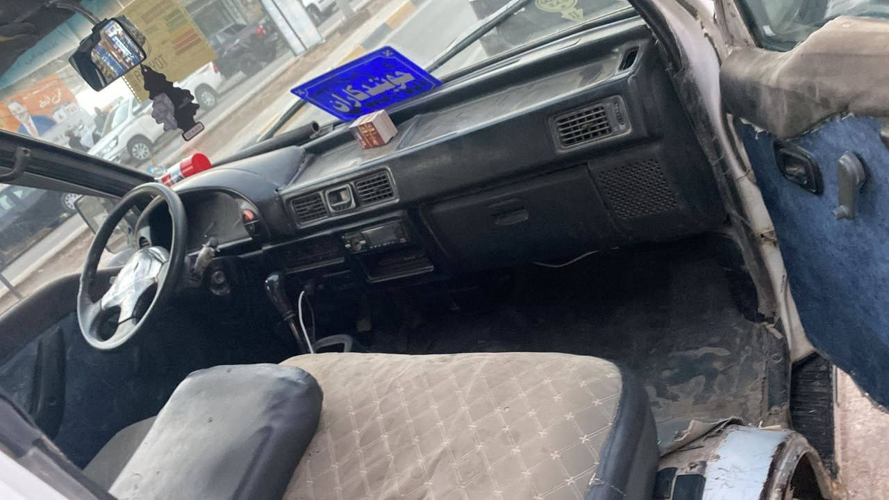 هونداي 94بسمي سنويه لل30رقم جديد بلاديه مكفوله من صبغ دعمه سيازه خير منالله ونجي كير عادي سيبايه درع تخم تاير سياره نقصه بس كاعيه تعبانه يرادله دوشمه فقط سعر ماله 57بي مجال مكان ديالى بعقوبه ***********
