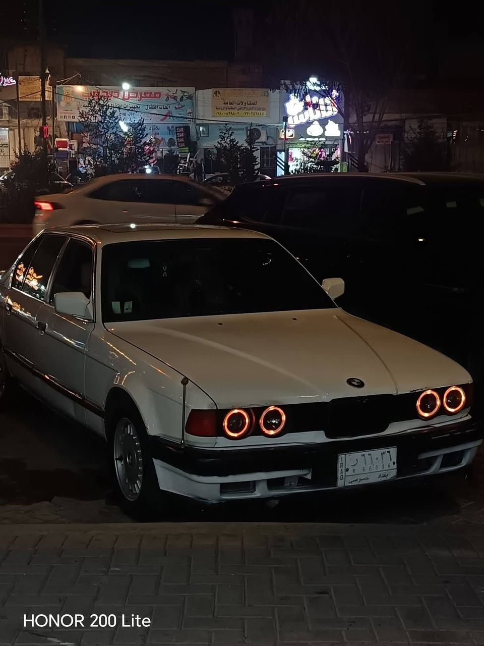 BMW 735 السلام عليكم 

موديل 1991
السياره بيهة نقص دعاميات امامي وخلفي
صدر نص عمر
بدون حادث
مصبوغة جمالية
فتحة سلايت عاطلة
تبريد ثلج
شاشة قلاب
(مستعجل على البيعة) 🌏 
سعر 37 $ وبيهة مجال
مكان بغداد 📲📞 
رقم ***********
