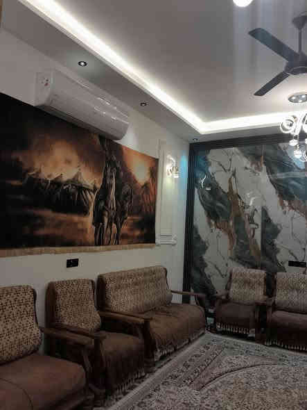 السلام عليكم بيت للبيع  فقط ١٥٠م  مع ارض ١٠٠متر  فارغه بدون بناء نفس العقار الشعله الرواد طابو صرف  يباع كاملا او البيت بسعر والارض بسعر للعلم البيت طابقين كامل حديث بناء٢٠٢٥ مابيه اي نقص يتكون من ٦غرف نوم واستقبال طول ٧م ومطبخ ٥م وحوالي ٥×٦ و٣ مجاميع صحيه البيت كله ديكورات علما المنطقه كامله الخدمات فقط التبليط الاستفسار الاتصال على الأرقام الموجوده ***********او ***********ا او على الاواتساب او على الخاص والله خير الرازقين
