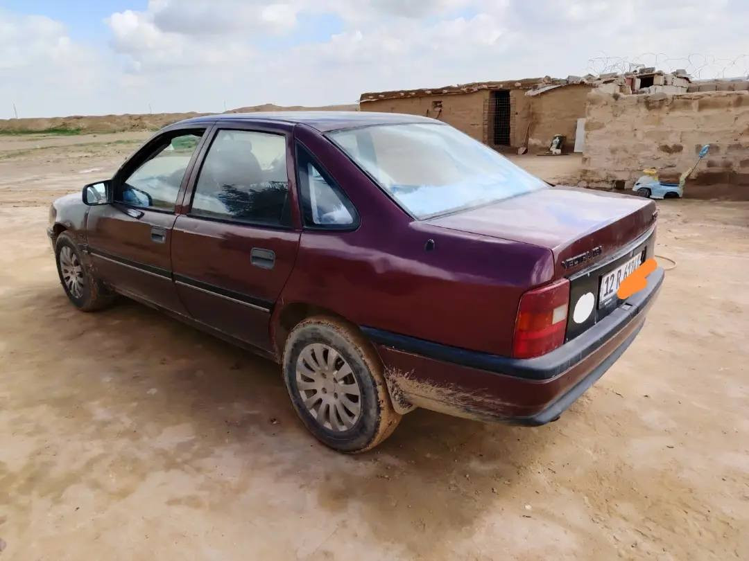 سلام عليكم 
اوبل فكترا حجم 16
رقم نينوئ دولي هزه جديده تريد وكاله تريد تحويل كوربون بيها
مصبوغه جماليه فقط اثر تقحيل 
السعر 45
وبيها مجال 
***********
