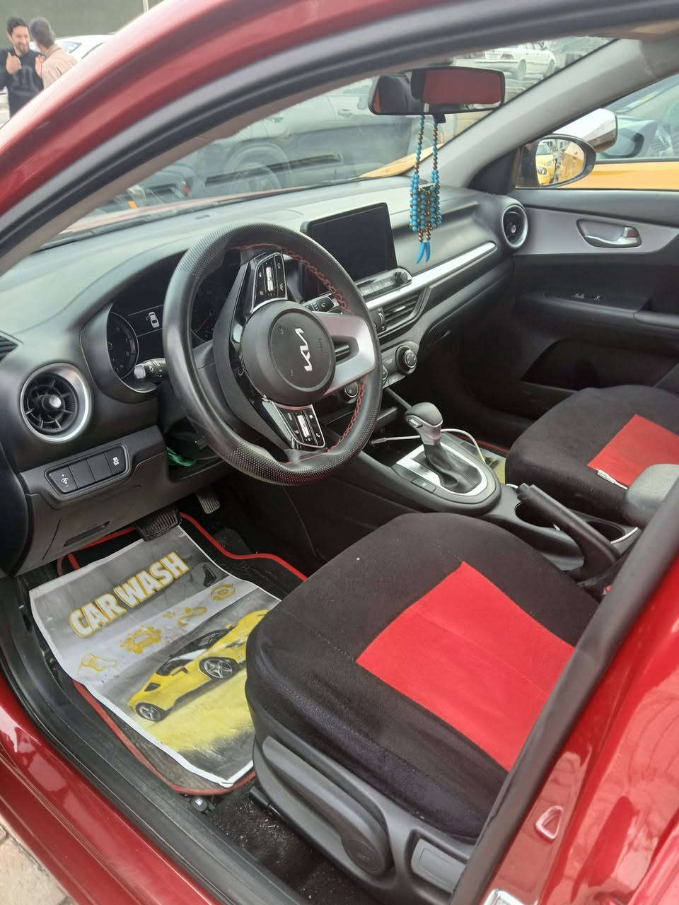 السلام عليكم فورتي موديل 24 رقم بغداد مكينه كير كفاله مكينه دوش 2000ماشيه 29 الف باسمي وحادثهه مرفوق ويه الصور و سياره خير من الله سعرهه 155 وبيهه مجال حك الجية  مكاني بغداد  رقم الهاتف ***********
